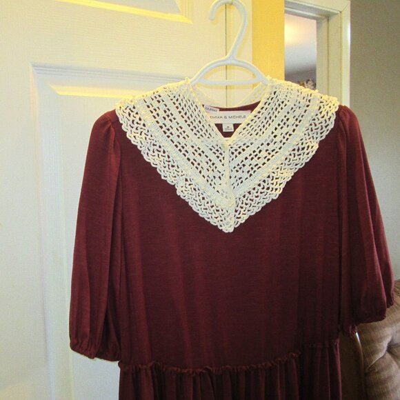 Vtg Victorian style crocheted pearl lined dress collar with pearl button closure - Picture 8 of 13